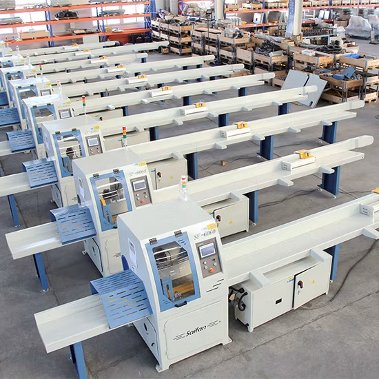 Máquina de sierra de corte de madera de alimentación automática Hicas